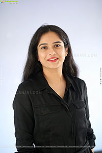 Sanchi Kashyap stills in Black Dress, HD Gallery