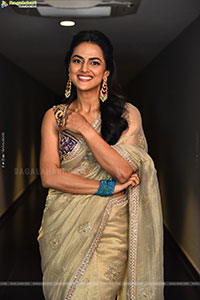 Shraddha Srinath at Aaryan Movie Press Meet, HD Gallery