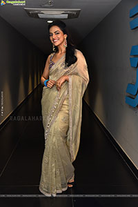 Shraddha Srinath at Aaryan Movie Press Meet, HD Gallery