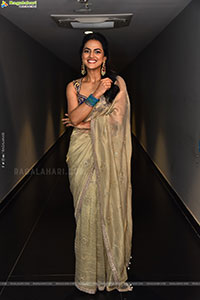 Shraddha Srinath at Aaryan Movie Press Meet, HD Gallery