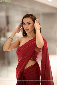 Shreya Sharma at Jatadhara Pre-release Event, HD Gallery