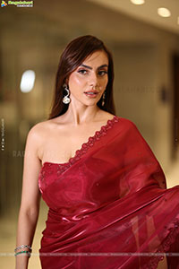 Shreya Sharma at Jatadhara Pre-release Event, HD Gallery