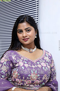 Siri Papa stills in Violet Designer Dress
