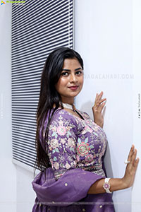 Siri Papa stills in Violet Designer Dress