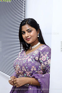 Siri Papa stills in Violet Designer Dress
