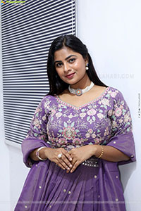 Siri Papa stills in Violet Designer Dress