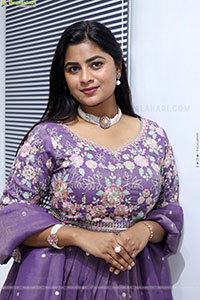 Siri Papa stills in Violet Designer Dress