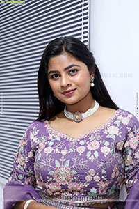 Siri Papa stills in Violet Designer Dress