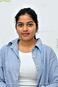 Tejaswi Rao at Raju Weds Rambai Interview, HD Gallery