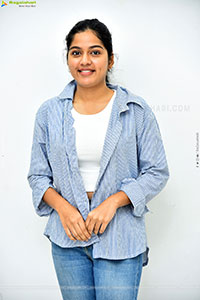 Tejaswi Rao at Raju Weds Rambai Interview, HD Gallery