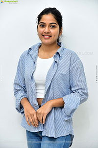 Tejaswi Rao at Raju Weds Rambai Interview, HD Gallery