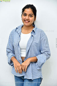 Tejaswi Rao at Raju Weds Rambai Interview, HD Gallery