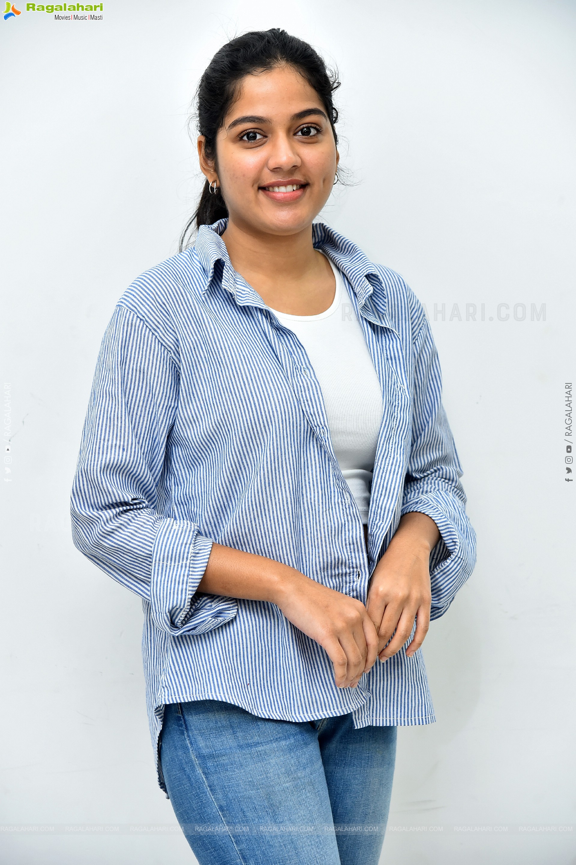 Tejaswi Rao at Raju Weds Rambai Interview, HD Gallery