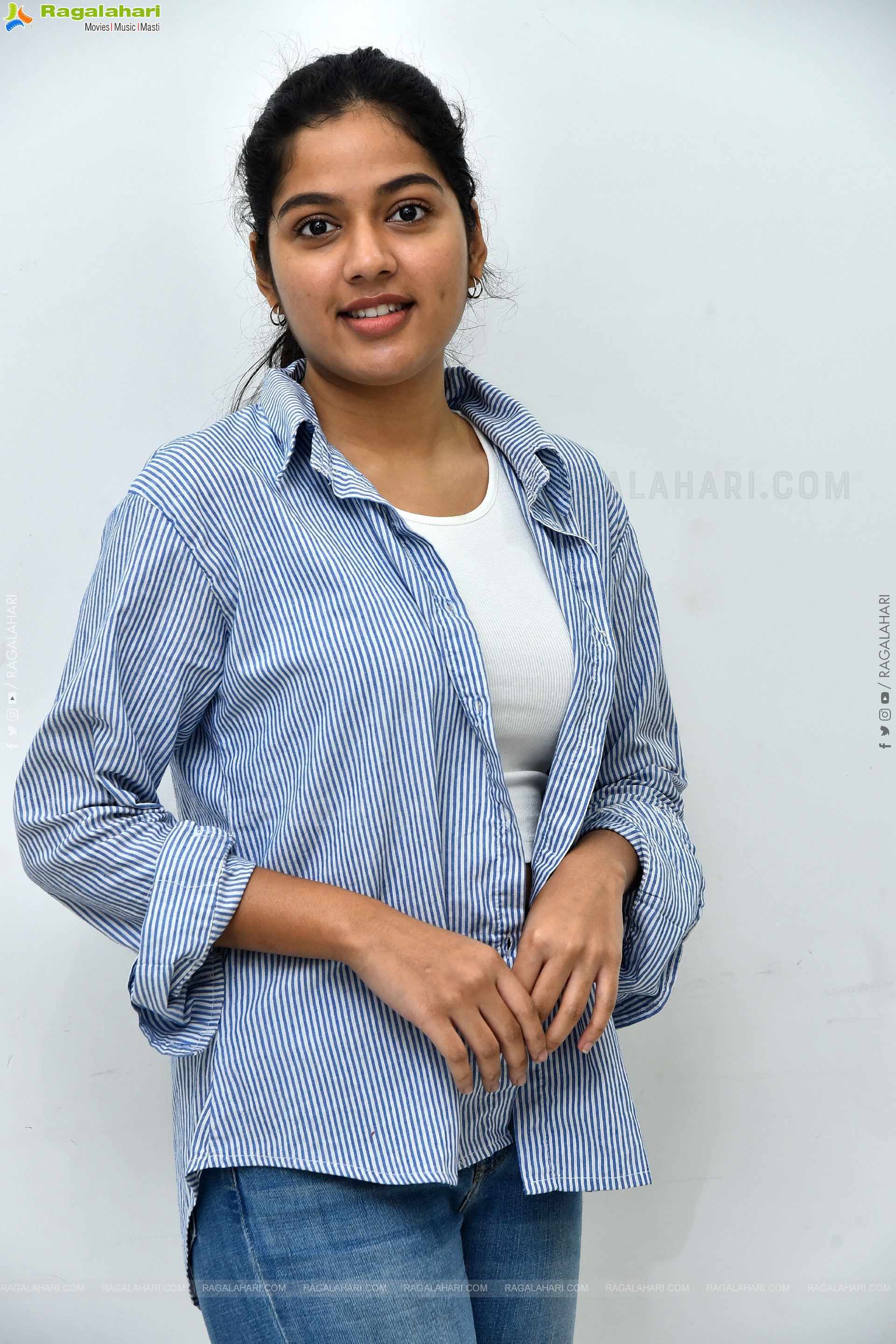 Tejaswi Rao at Raju Weds Rambai Interview, HD Gallery