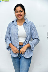 Tejaswi Rao at Raju Weds Rambai Interview, HD Gallery