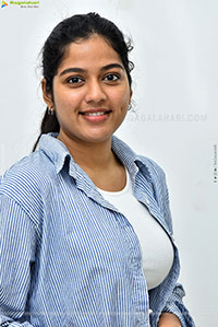 Tejaswi Rao at Raju Weds Rambai Interview, HD Gallery