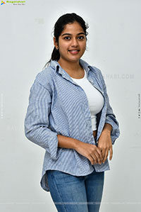 Tejaswi Rao at Raju Weds Rambai Interview, HD Gallery