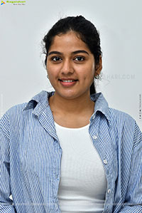 Tejaswi Rao at Raju Weds Rambai Interview, HD Gallery