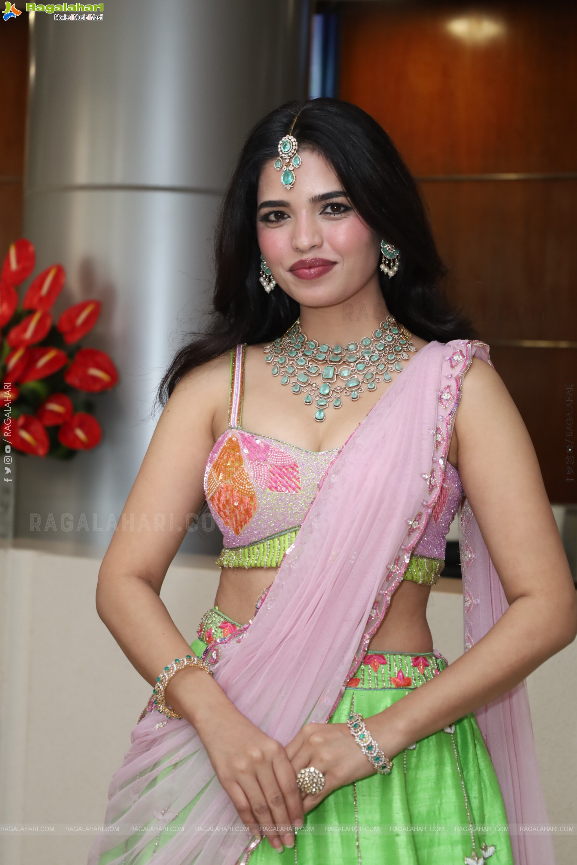 Urmila Chauhan at Hi Life Exhibition Grand Launch, HD Gallery