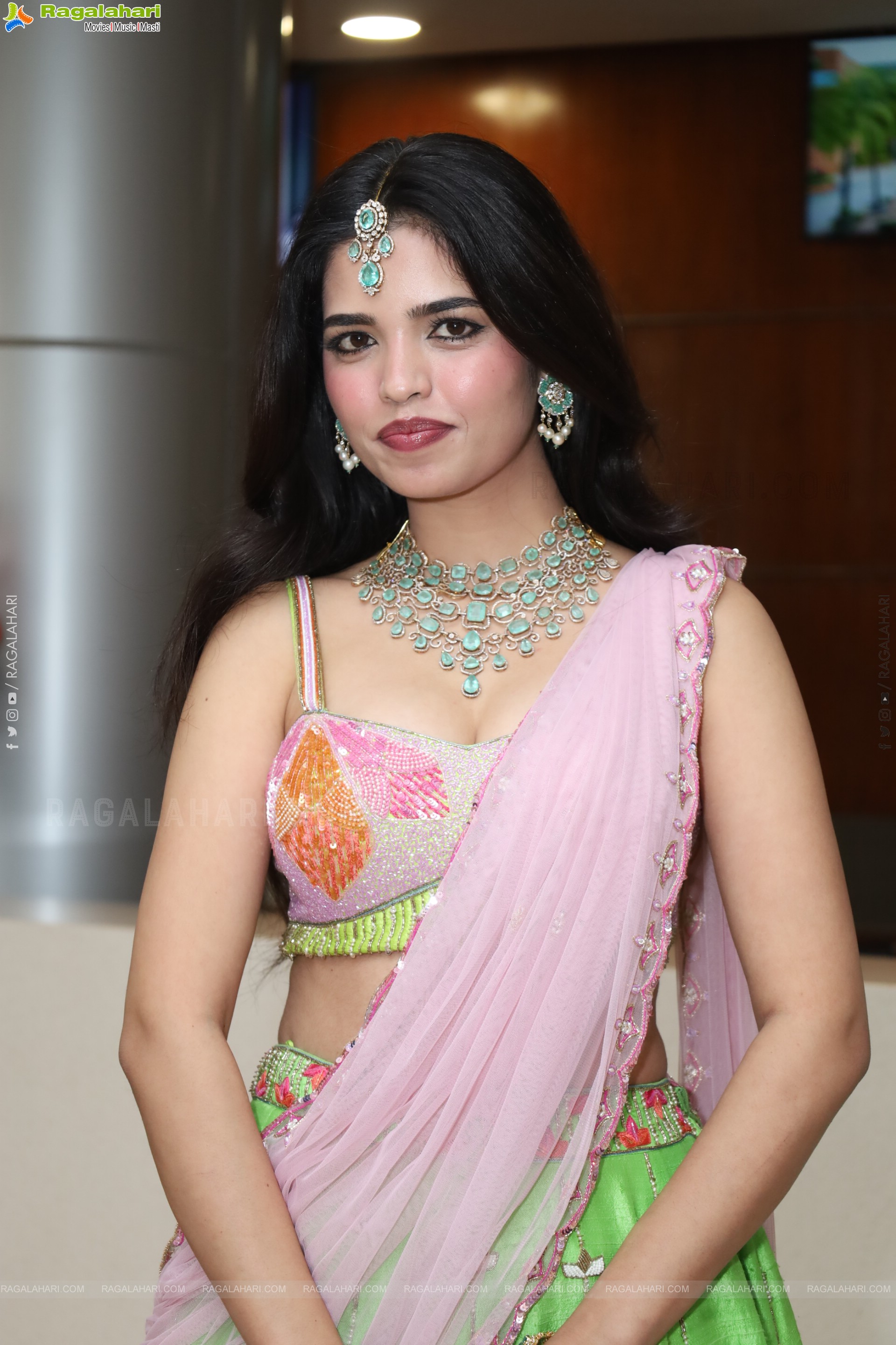 Urmila Chauhan at Hi Life Exhibition Grand Launch, HD Gallery