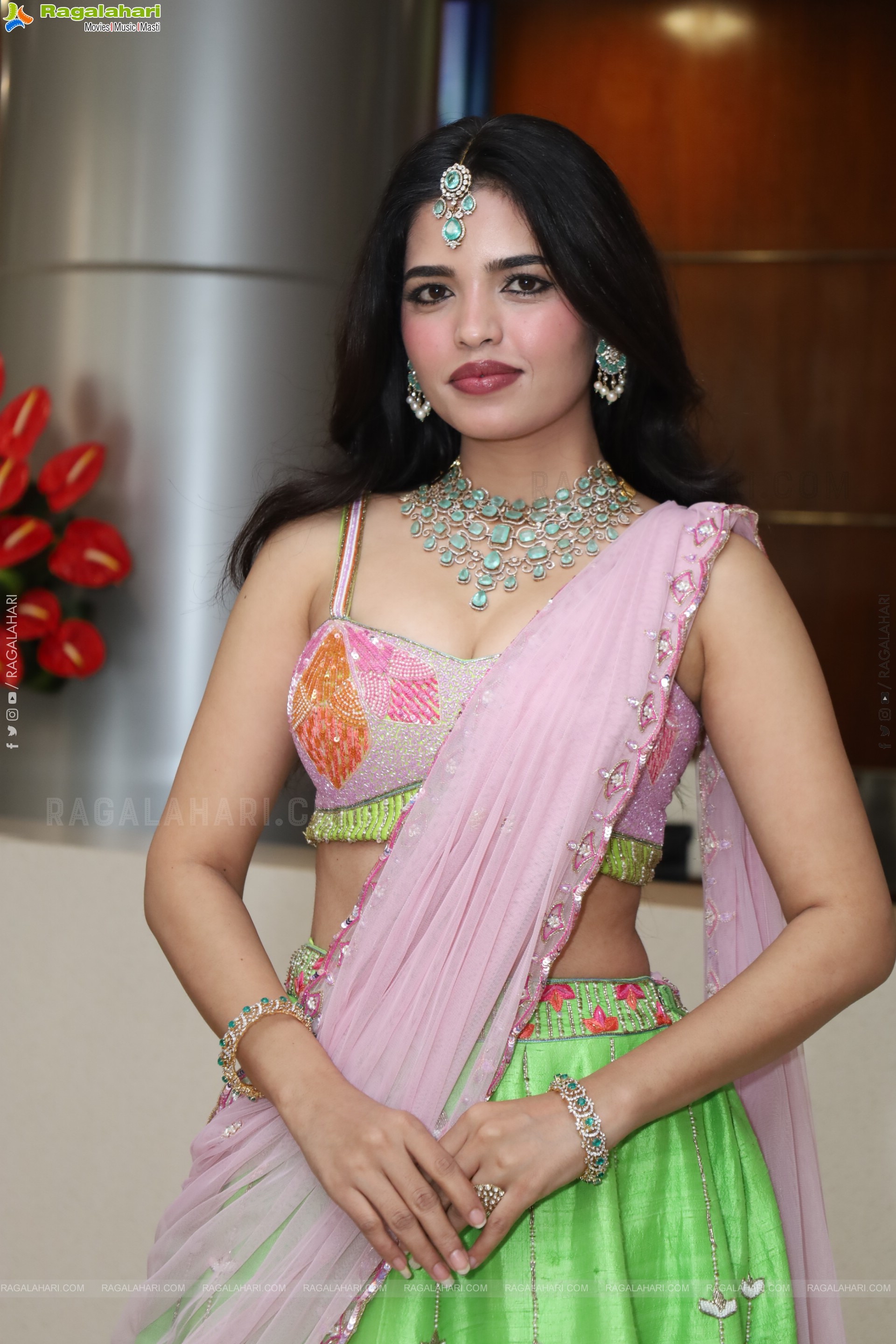 Urmila Chauhan at Hi Life Exhibition Grand Launch, HD Gallery