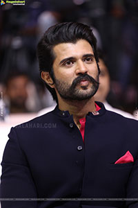 Vijay Deverakonda at The Girlfriend Movie Success Meet