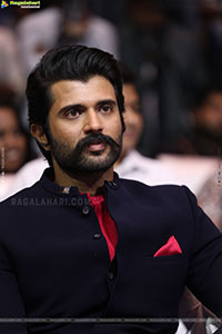 Vijay Deverakonda at The Girlfriend Movie Success Meet