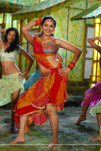 Anushka in Baladoor