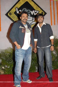 Venkatesh inaugurates Sharwanand's Beenz Coffee Shop