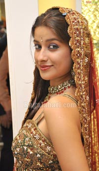 Madhurima at MEBAZ