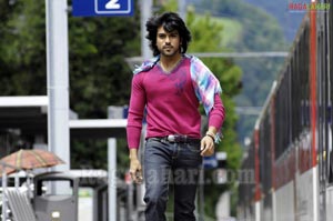 Ram Charan Tej Photo Gallery from Magadheera