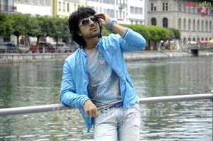 Ram Charan Tej Photo Gallery from Magadheera