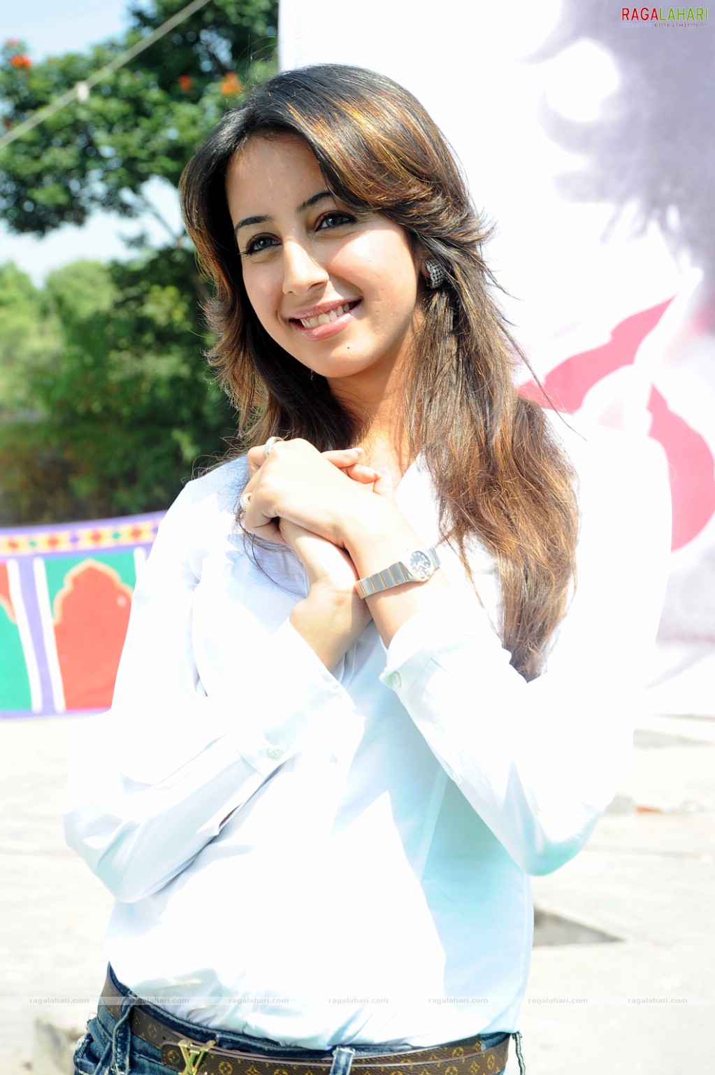 Sanjjanaa