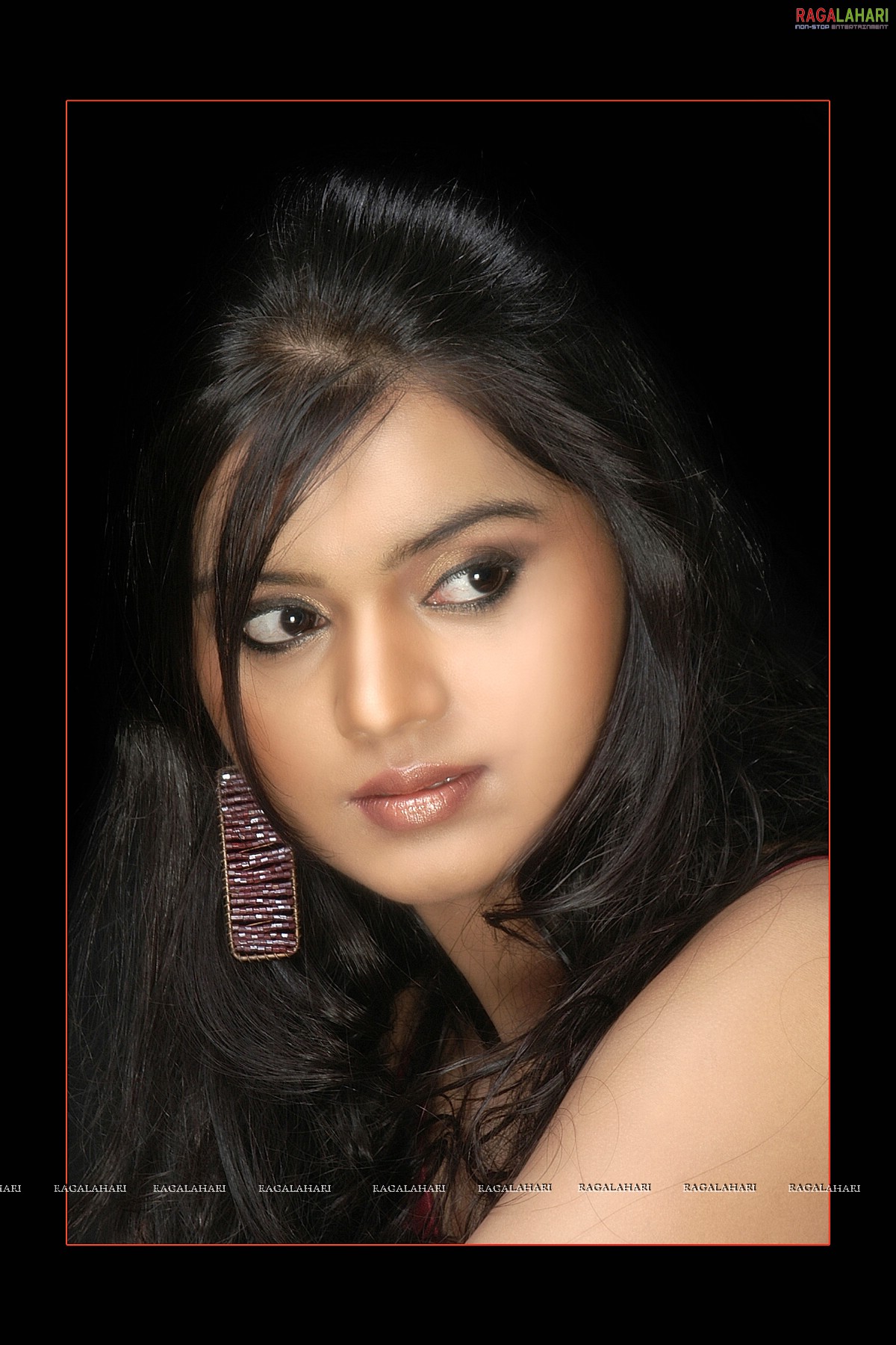 Sonia Bhatta (Hi-Res)