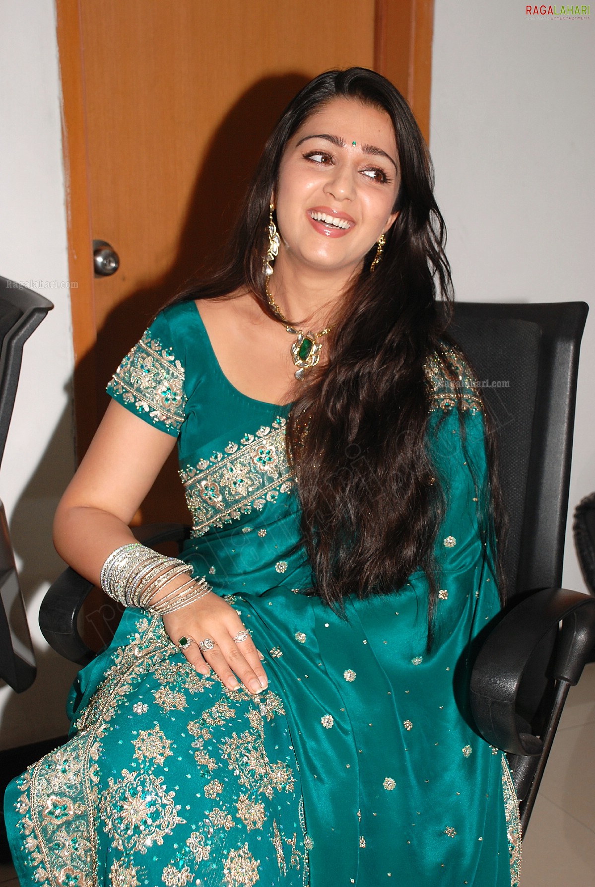 Charmi Kaur at TMC 2011 Dhanteras Special Draw HD Gallery, Images