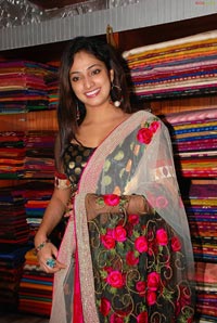 Hari Priya at  Banjara Sanskriti Diwali 2011 Designer Collection Launch