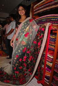 Hari Priya at  Banjara Sanskriti Diwali 2011 Designer Collection Launch