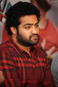 NTR at Oosaravelli Press Meet