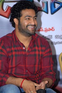 NTR at Oosaravelli Press Meet