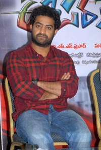 NTR at Oosaravelli Press Meet