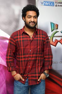 NTR at Oosaravelli Press Meet