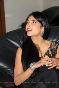 Shruthi Haasan at Oh My Friend Audio Release