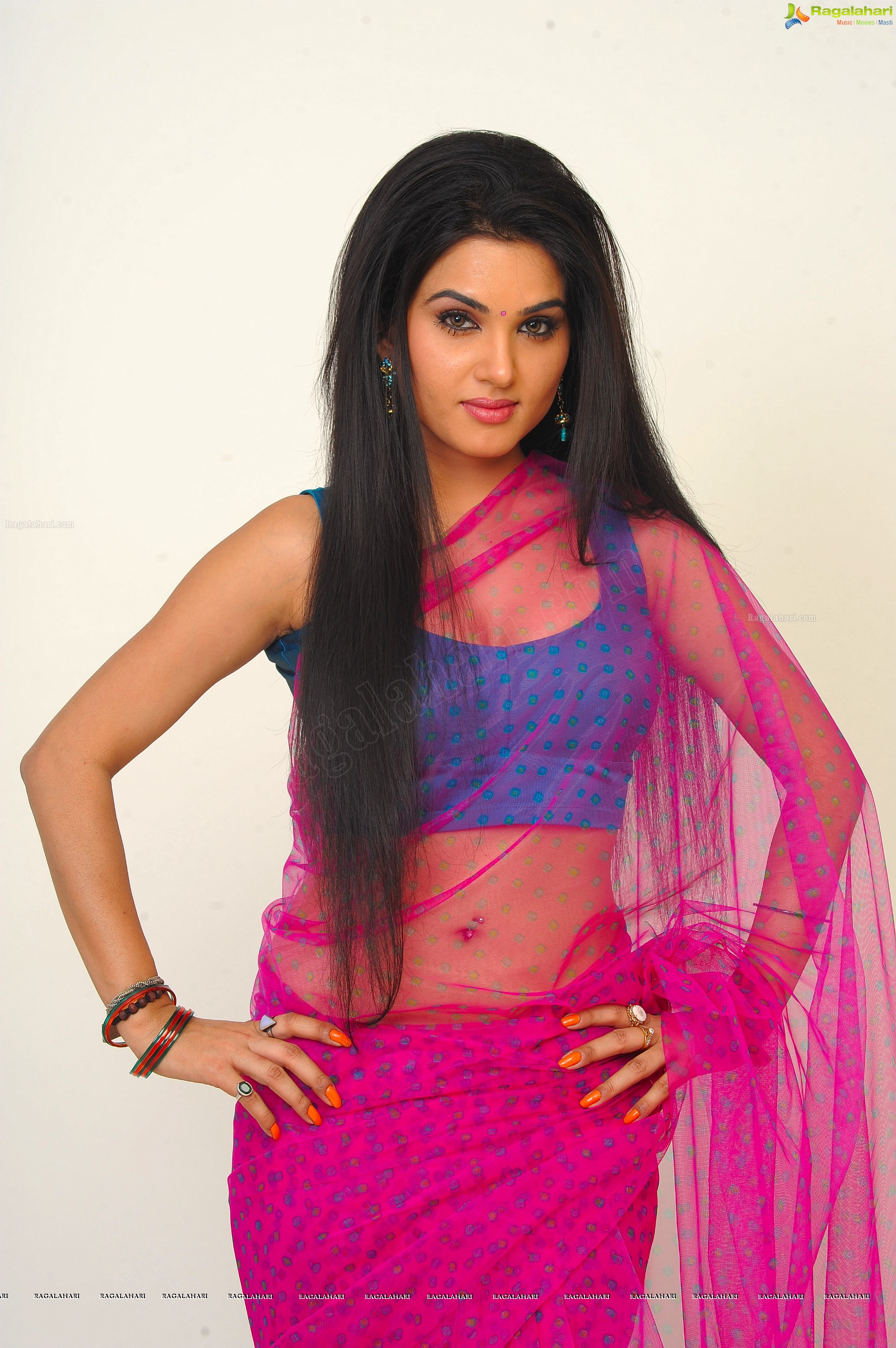 Kavya Singh - HD Gallery