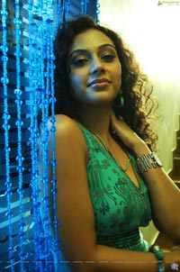 Naan Heroine Rupa Manjari