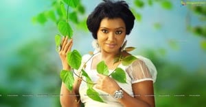 Actress Vaishali Image Portfolio