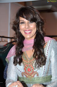 Pooja Bedi Khwaish Exhibition