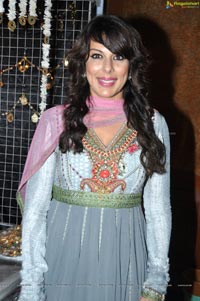 Pooja Bedi Khwaish Exhibition