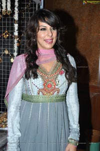 Pooja Bedi Khwaish Exhibition