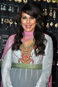 Pooja Bedi Khwaish Exhibition