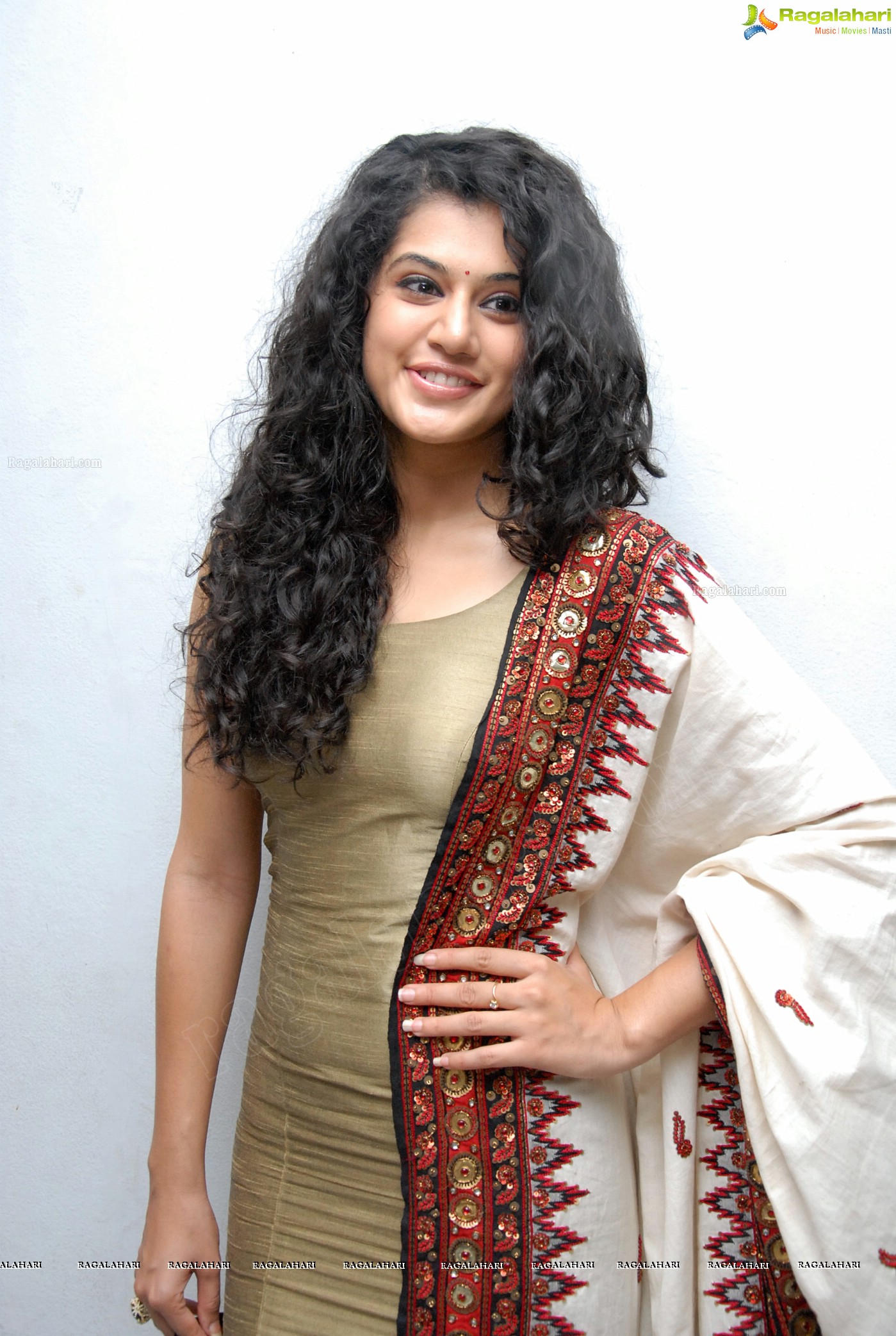 Taapsee (Posters)